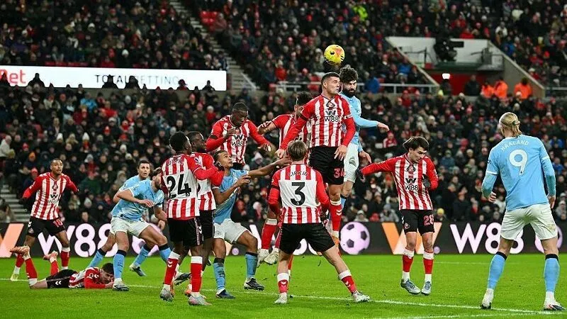 Tottenham vs Sunderland: màn so tài rực lửa